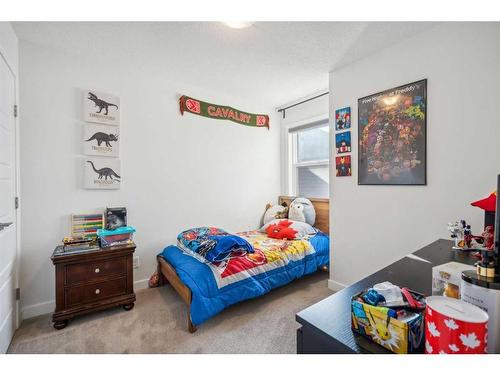 544 Belmont Heath Sw, Calgary, AB - Indoor Photo Showing Bedroom