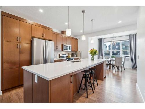 544 Belmont Heath Sw, Calgary, AB - Indoor Photo Showing Kitchen With Stainless Steel Kitchen With Upgraded Kitchen