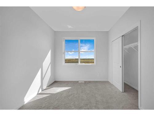 160 Setonstone Manor Se, Calgary, AB - Indoor Photo Showing Other Room