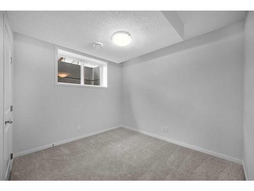 160 Setonstone Manor Se, Calgary, AB - Indoor Photo Showing Other Room