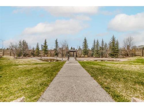 4504-5605 Henwood Street Sw, Calgary, AB - Outdoor With View