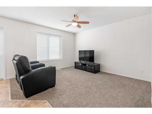 102-800 Yankee Valley Boulevard Se, Airdrie, AB - Indoor