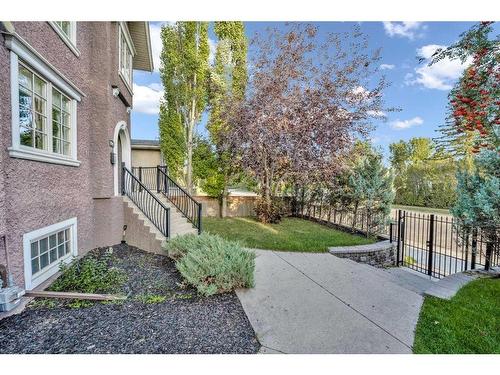 1506 33 Avenue Sw, Calgary, AB - Outdoor