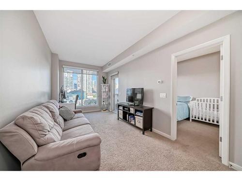 306-1320 1 Street Se, Calgary, AB - Indoor