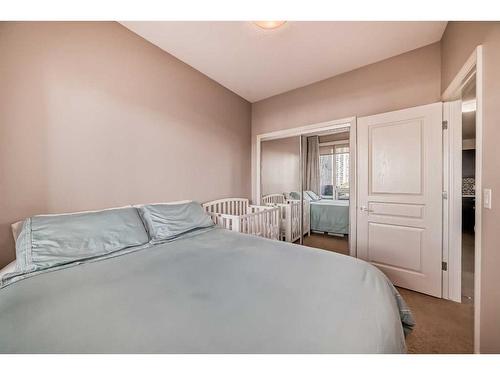 306-1320 1 Street Se, Calgary, AB - Indoor Photo Showing Bedroom