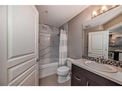 306-1320 1 Street Se, Calgary, AB - Indoor Photo Showing Bathroom