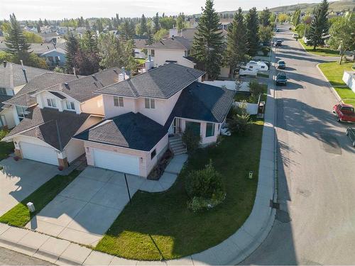 135 Sandringham Road Nw, Calgary, AB - Outdoor