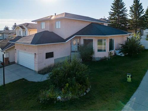 135 Sandringham Road Nw, Calgary, AB - Outdoor