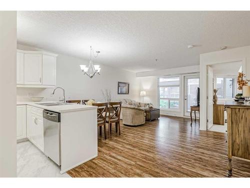 3141-1818 Simcoe Boulevard Sw, Calgary, AB - Indoor Photo Showing Kitchen