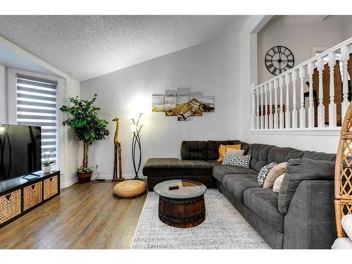 104 Mckerrell Crescent Se, Calgary, AB - Indoor Photo Showing Living Room