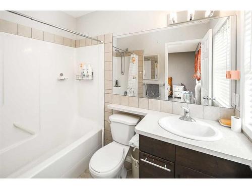 127 Covepark Place Ne, Calgary, AB - Indoor Photo Showing Bathroom