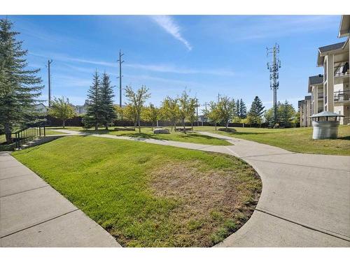 1228-2371 Eversyde Avenue Sw, Calgary, AB - Outdoor