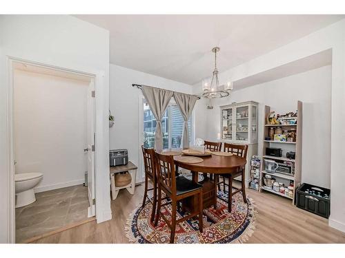 801-33 Merganser Drive West, Chestermere, AB - Indoor Photo Showing Dining Room