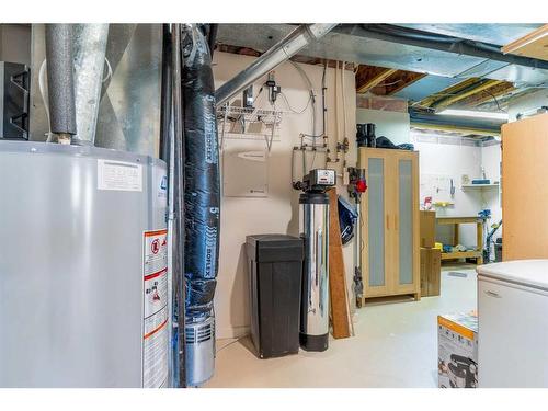 123 West Creek Meadow, Chestermere, AB - Indoor Photo Showing Basement