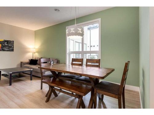 103-1921 27 Street Sw, Calgary, AB - Indoor Photo Showing Dining Room