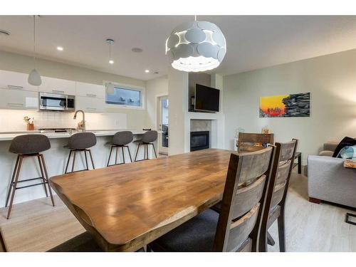 103-1921 27 Street Sw, Calgary, AB - Indoor Photo Showing Dining Room