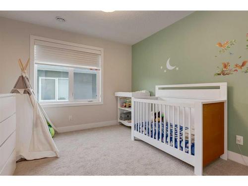 103-1921 27 Street Sw, Calgary, AB - Indoor Photo Showing Bedroom