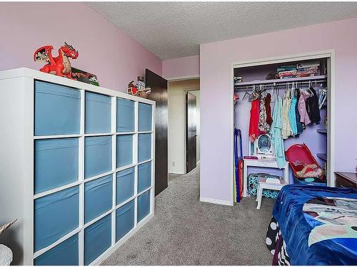 96 Beddington Circle Ne, Calgary, AB - Indoor Photo Showing Bedroom