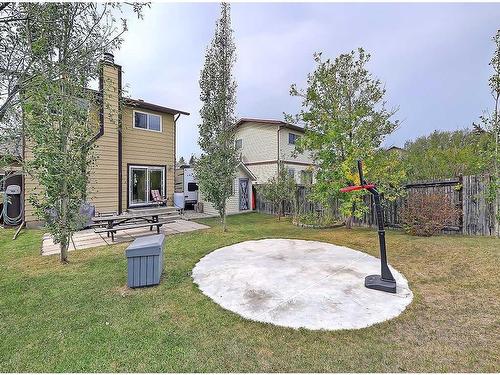 96 Beddington Circle Ne, Calgary, AB - Outdoor