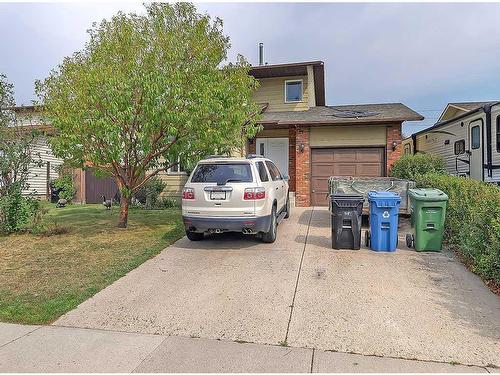 96 Beddington Circle Ne, Calgary, AB - Outdoor