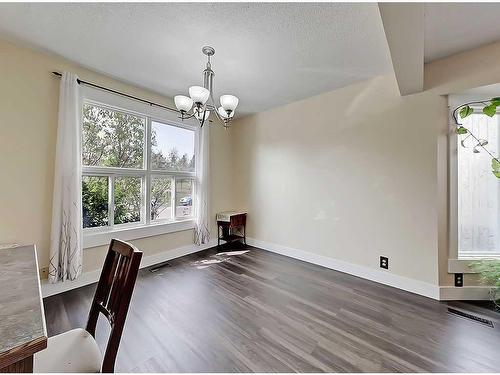 96 Beddington Circle Ne, Calgary, AB - Indoor Photo Showing Dining Room