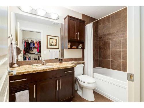 332-52 Cranfield Link Se, Calgary, AB - Indoor Photo Showing Bathroom