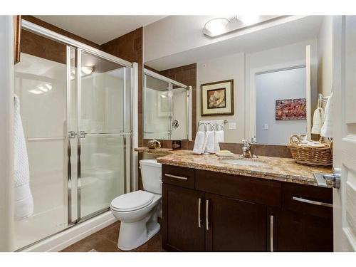 332-52 Cranfield Link Se, Calgary, AB - Indoor Photo Showing Bathroom