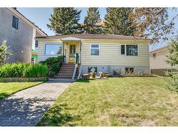 1703 32 Street SW Calgary, AB T3C 1N6