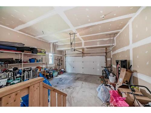 62 Valley Pointe Bay Nw, Calgary, AB - Indoor Photo Showing Garage