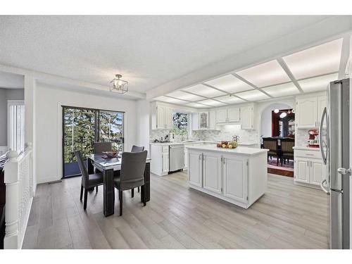 1360 Shawnee Road Sw, Calgary, AB - Indoor