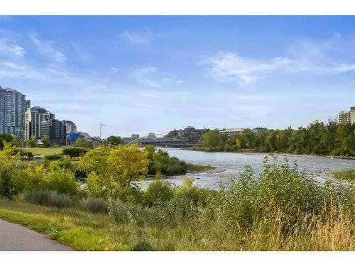 906 8 Avenue Se, Calgary, AB - Outdoor With View