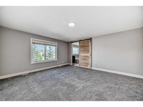 113 West Coach Place Sw, Calgary, AB - Indoor Photo Showing Other Room