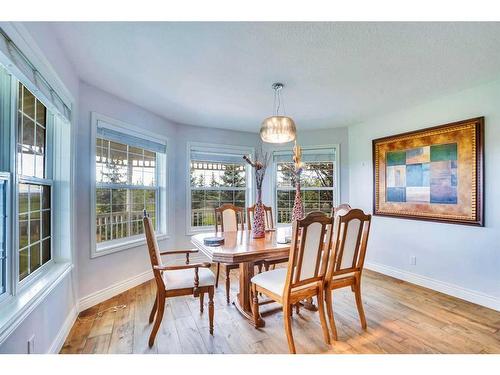 31055 Elbow River Drive, Rural Rocky View County, AB - Indoor Photo Showing Dining Room