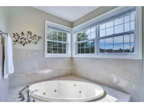 31055 Elbow River Drive, Rural Rocky View County, AB - Indoor Photo Showing Bathroom