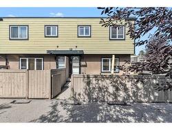 113-3809 45 Street SW Calgary, AB T3E 3P5