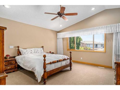 244 Country Hills Court Nw, Calgary, AB - Indoor Photo Showing Bedroom