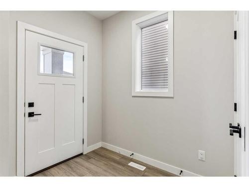 250 Chelsea Place, Chestermere, AB - Indoor Photo Showing Other Room