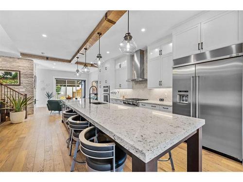 724 36 Street Nw, Calgary, AB - Indoor Photo Showing Kitchen With Stainless Steel Kitchen With Double Sink With Upgraded Kitchen