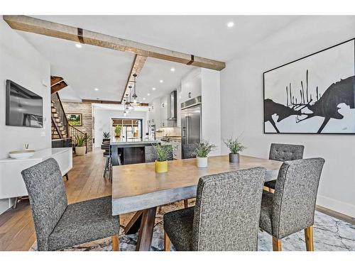 724 36 Street Nw, Calgary, AB - Indoor Photo Showing Dining Room