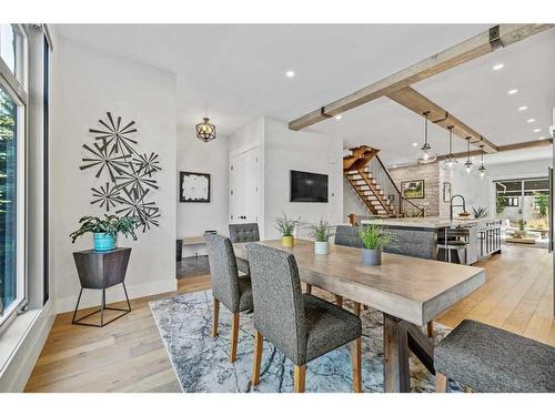 724 36 Street Nw, Calgary, AB - Indoor Photo Showing Dining Room