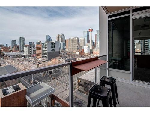 803-211 13 Avenue Se, Calgary, AB - Outdoor With Balcony With View