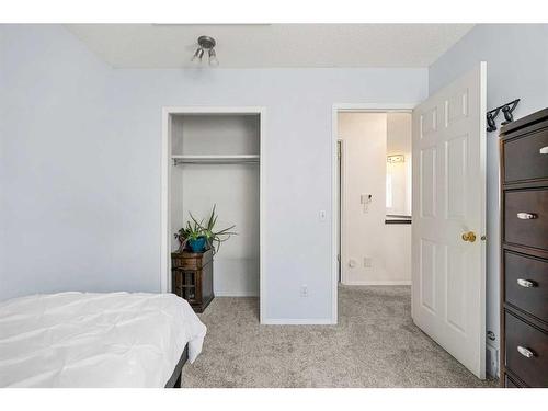 9137 21 Street Se, Calgary, AB - Indoor Photo Showing Bedroom