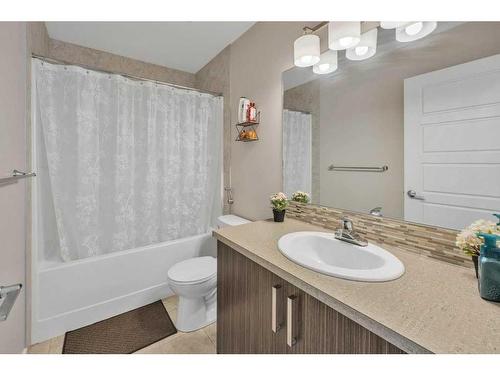 32 Saddlelake Terrace Ne, Calgary, AB - Indoor Photo Showing Bathroom