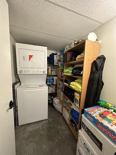 1802-188 15 Avenue Sw, Calgary, AB - Indoor Photo Showing Laundry Room