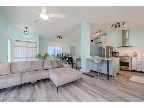 52 Martinridge Way Ne, Calgary, AB - Indoor Photo Showing Living Room