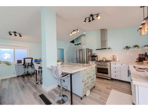 52 Martinridge Way Ne, Calgary, AB - Indoor Photo Showing Kitchen