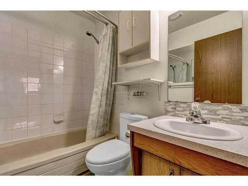 48 Martingrove Way Ne, Calgary, AB - Indoor Photo Showing Bathroom