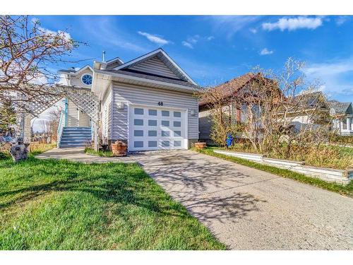 48 Martingrove Way Ne, Calgary, AB - Outdoor