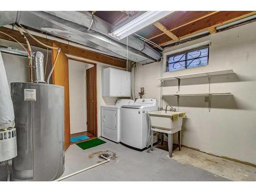 48 Martingrove Way Ne, Calgary, AB - Indoor Photo Showing Laundry Room