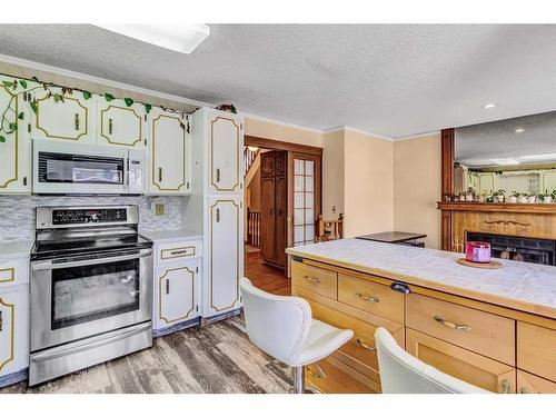 48 Martingrove Way Ne, Calgary, AB - Indoor Photo Showing Kitchen